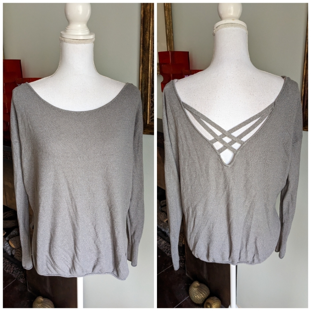 Garage Womens Medium Loose Thermal Gray Criss Cross Back Long Sleeve Knit Top 26